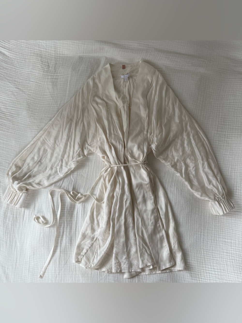 Lunya silk robe women’s xs/s tranquil white washable